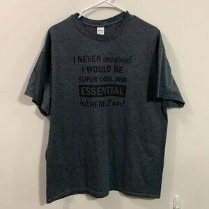 Gildan funny short sleeve t-shirt Men’s extra large, gray, very good condition